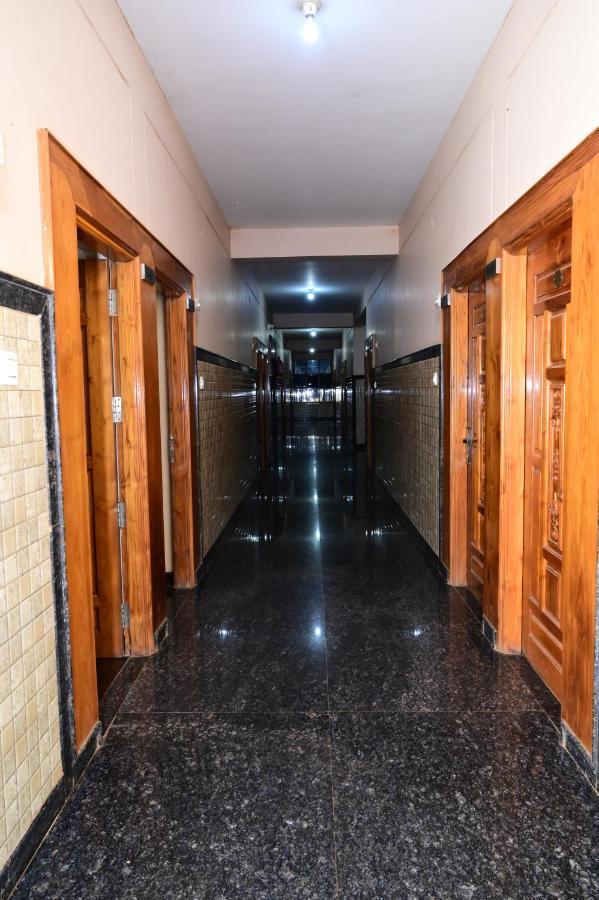 Jaya Paradise Māvalli Εξωτερικό φωτογραφία