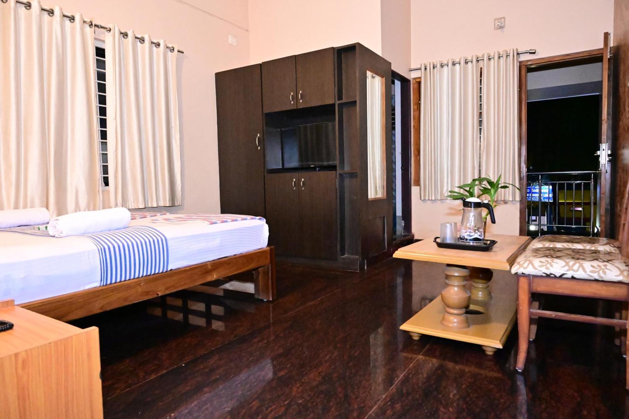 Jaya Paradise Māvalli Εξωτερικό φωτογραφία